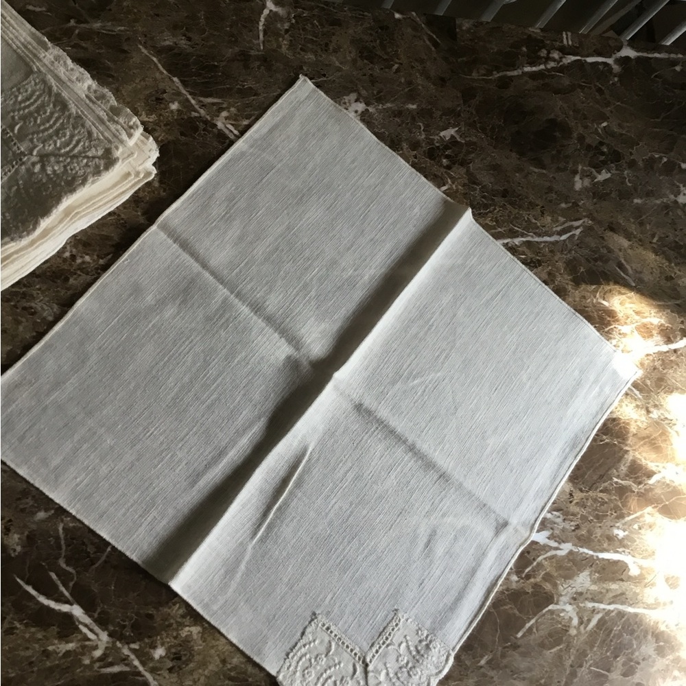 Napkins - Picture 5 of 5